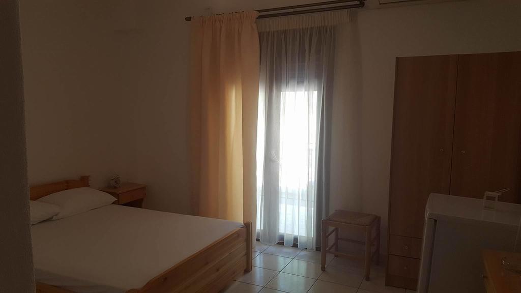 Mantos Rooms 1 Neo Klima Exterior foto