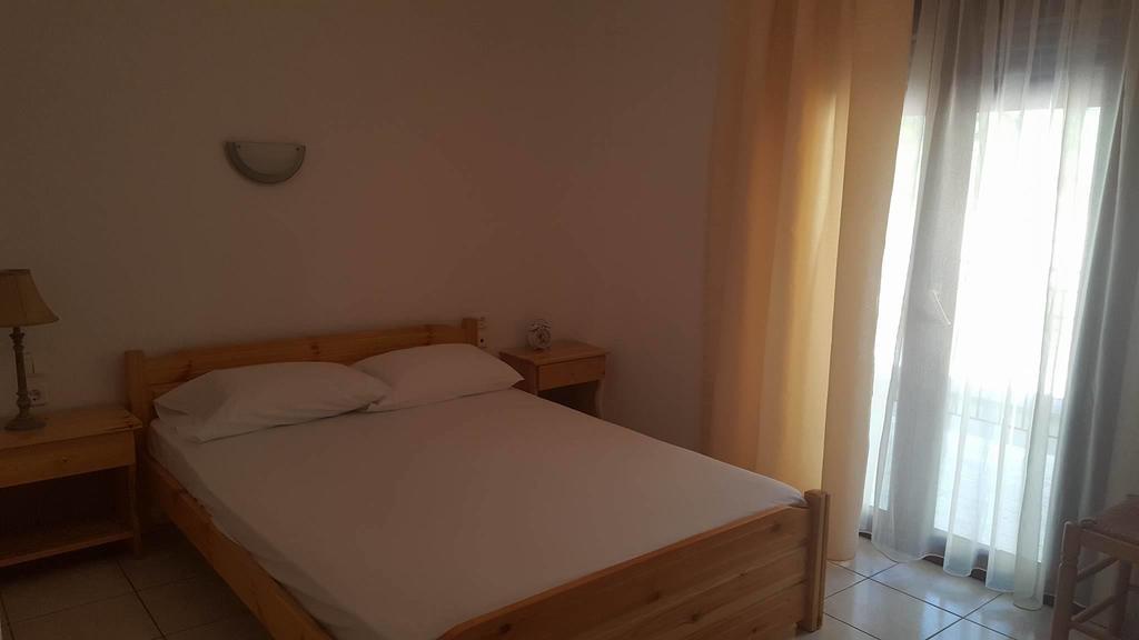 Mantos Rooms 1 Neo Klima Exterior foto