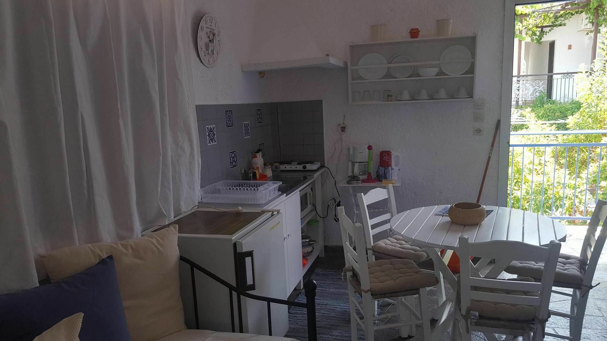Mantos Rooms 1 Neo Klima Exterior foto