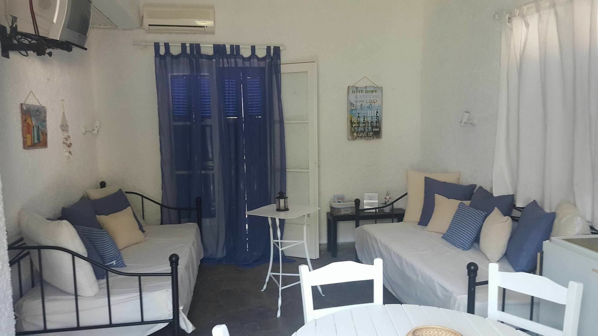 Mantos Rooms 1 Neo Klima Exterior foto